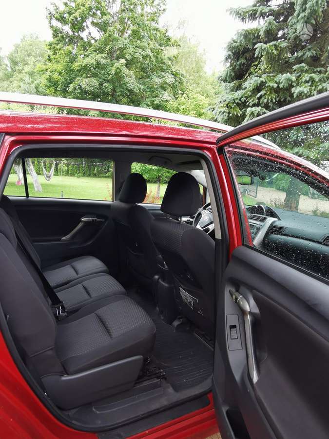 Toyota Verso, 1.8 l., hatchback