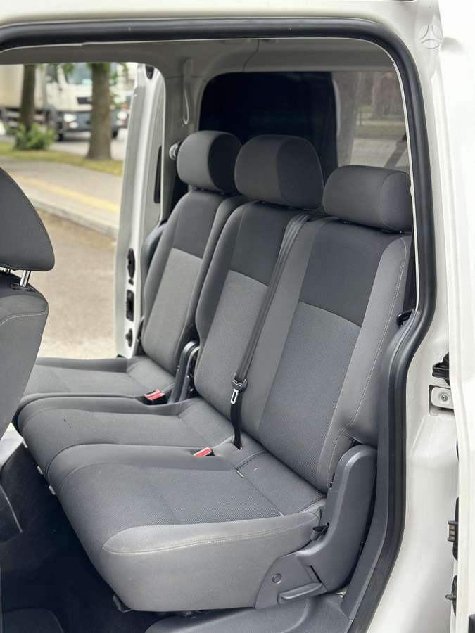 Volkswagen Caddy Maxi, 1.6 l., Универсал