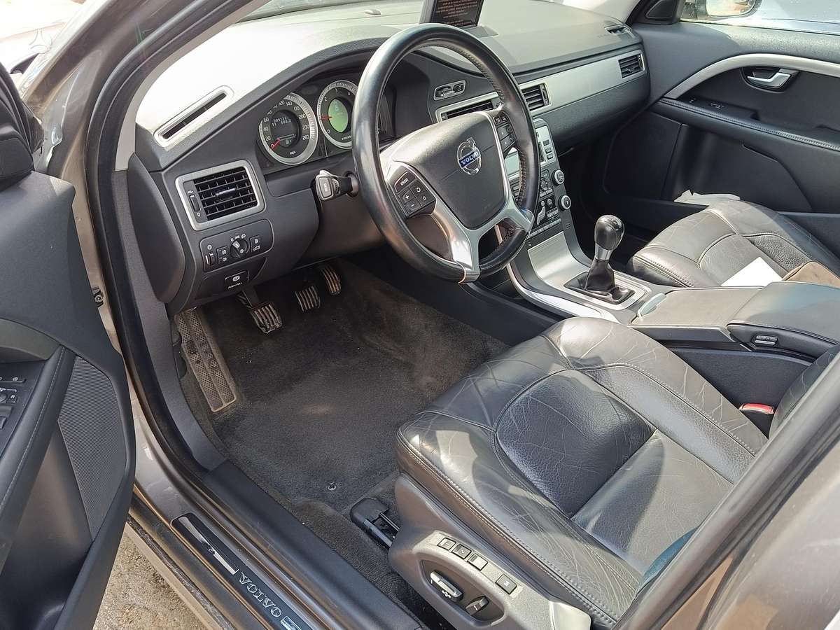 Volvo S80, 1.6 l., Седан