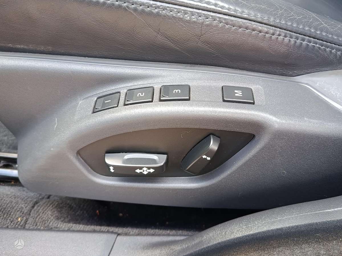Volvo S80, 1.6 l., Седан