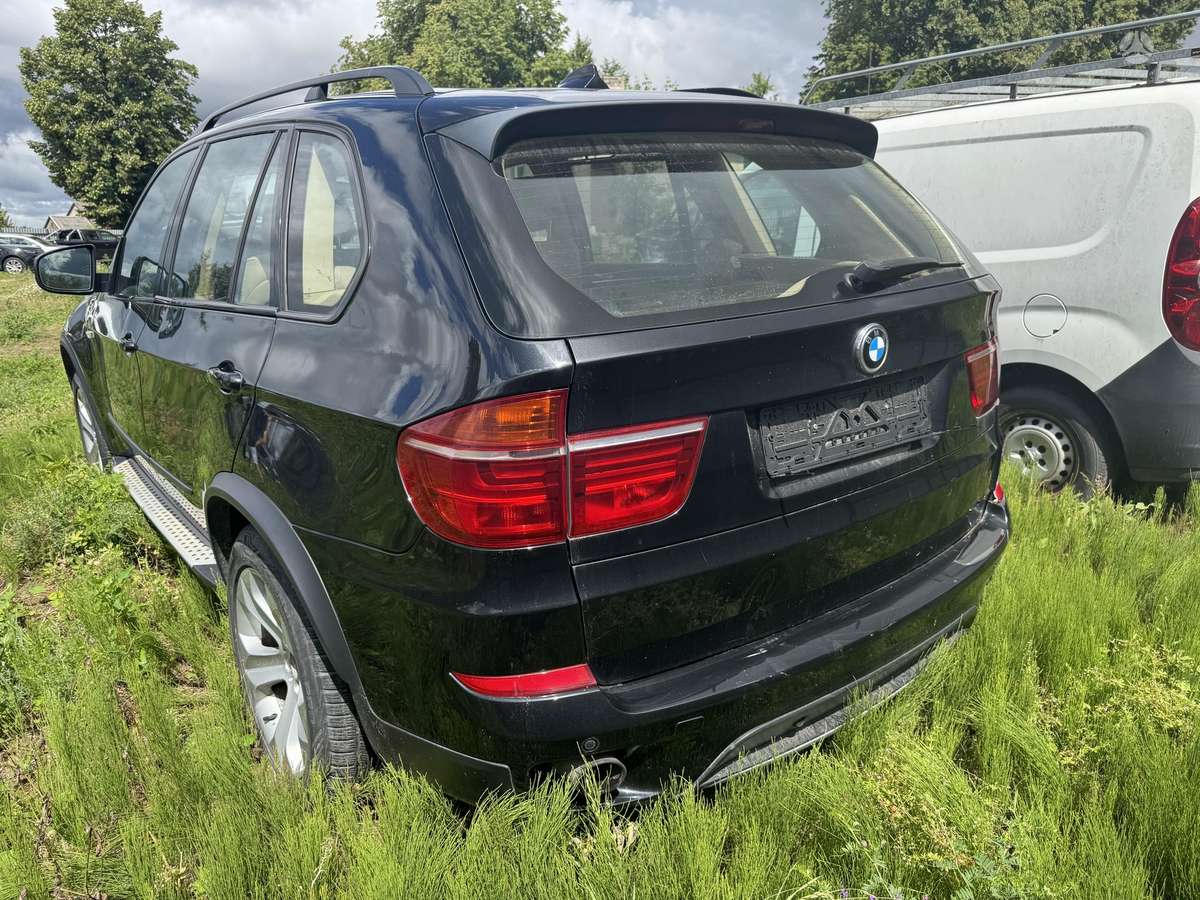 BMW X5, N57D30b, детали кузова