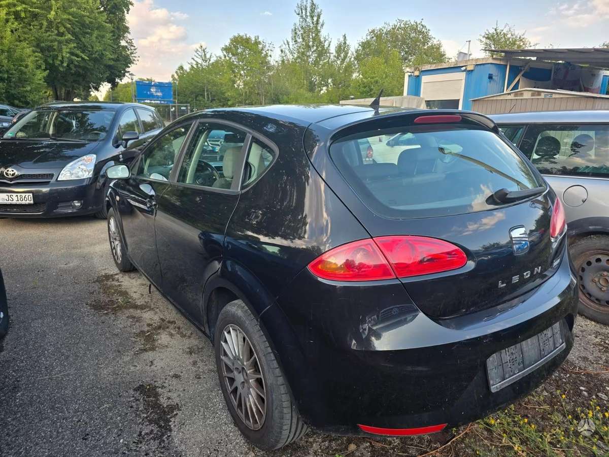 Seat Leon for parts