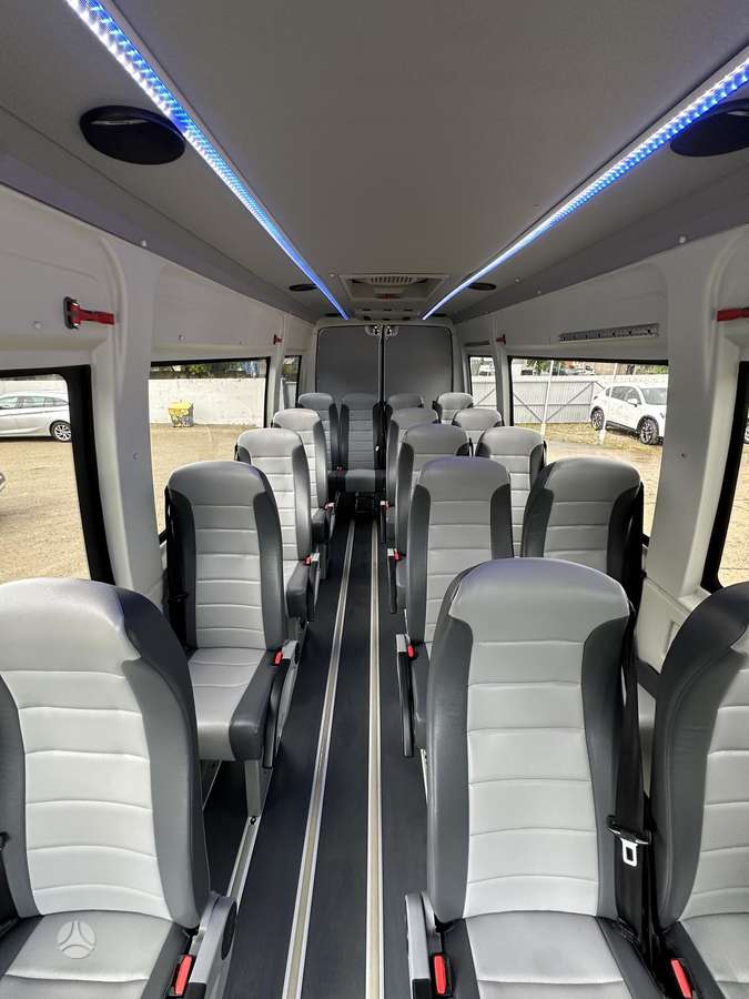 Iveco Daily, пассажирский микроавтобус