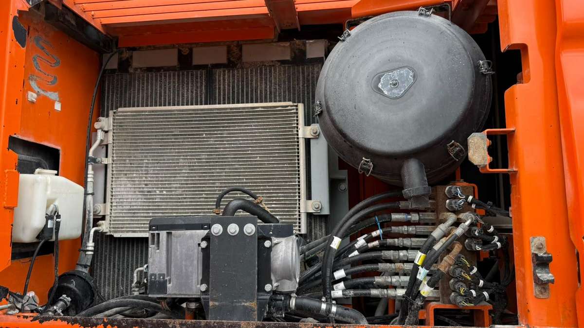 Doosan DX380LC-3, ekskavatoriai