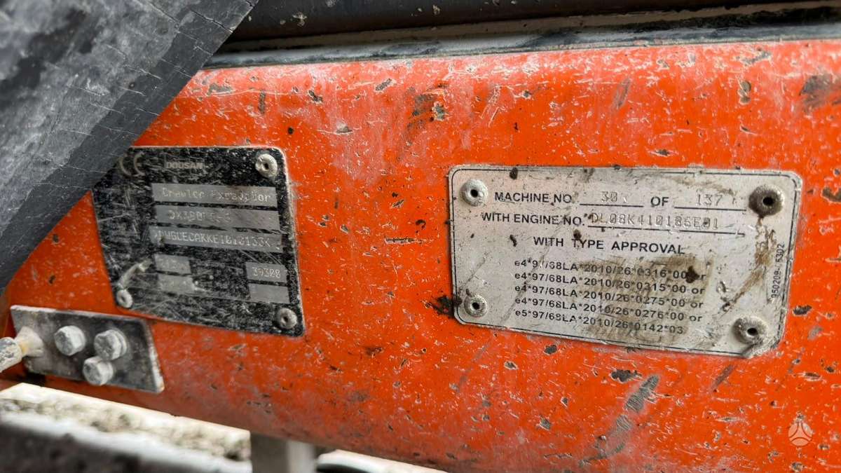 Doosan DX380LC-3, ekskavatoriai