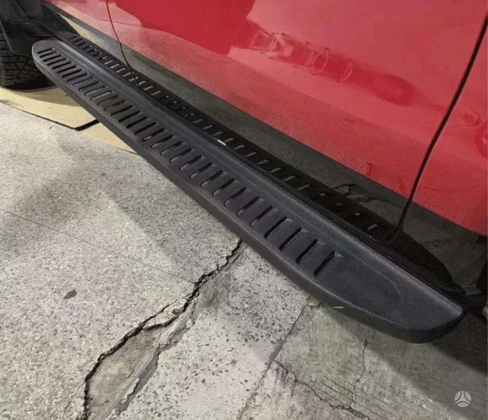 Dodge Ram пороги