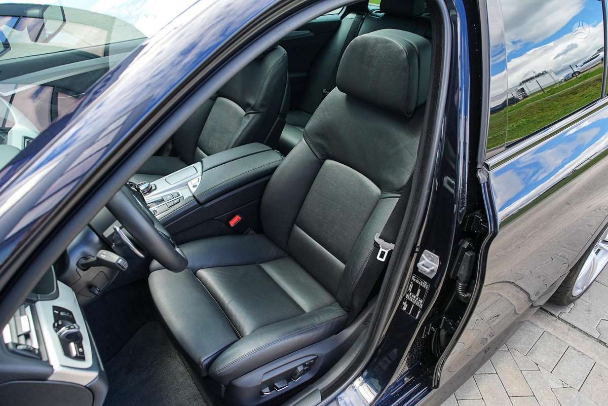 BMW 535, 3.0 l., wagon