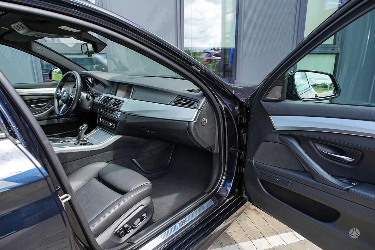 BMW 535, 3.0 l., wagon