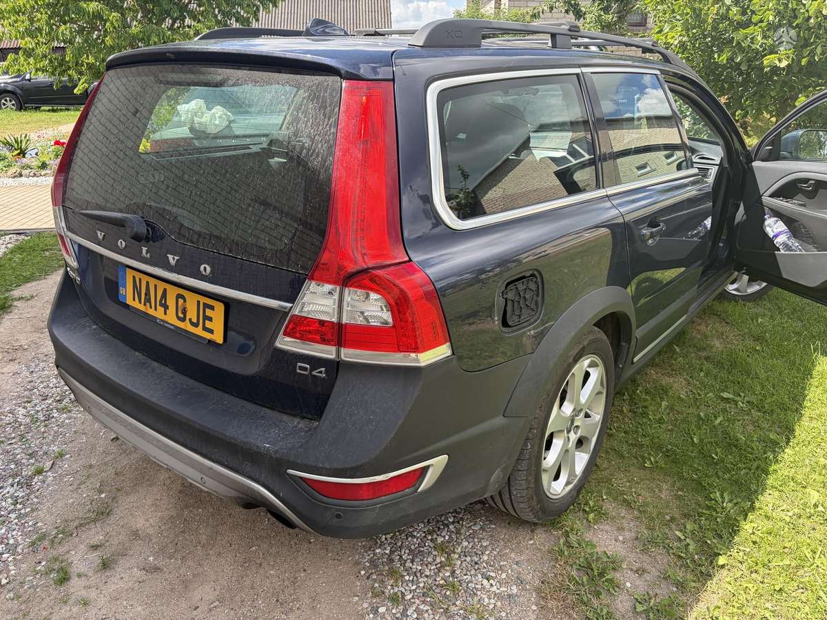 Volvo XC70, Универсал