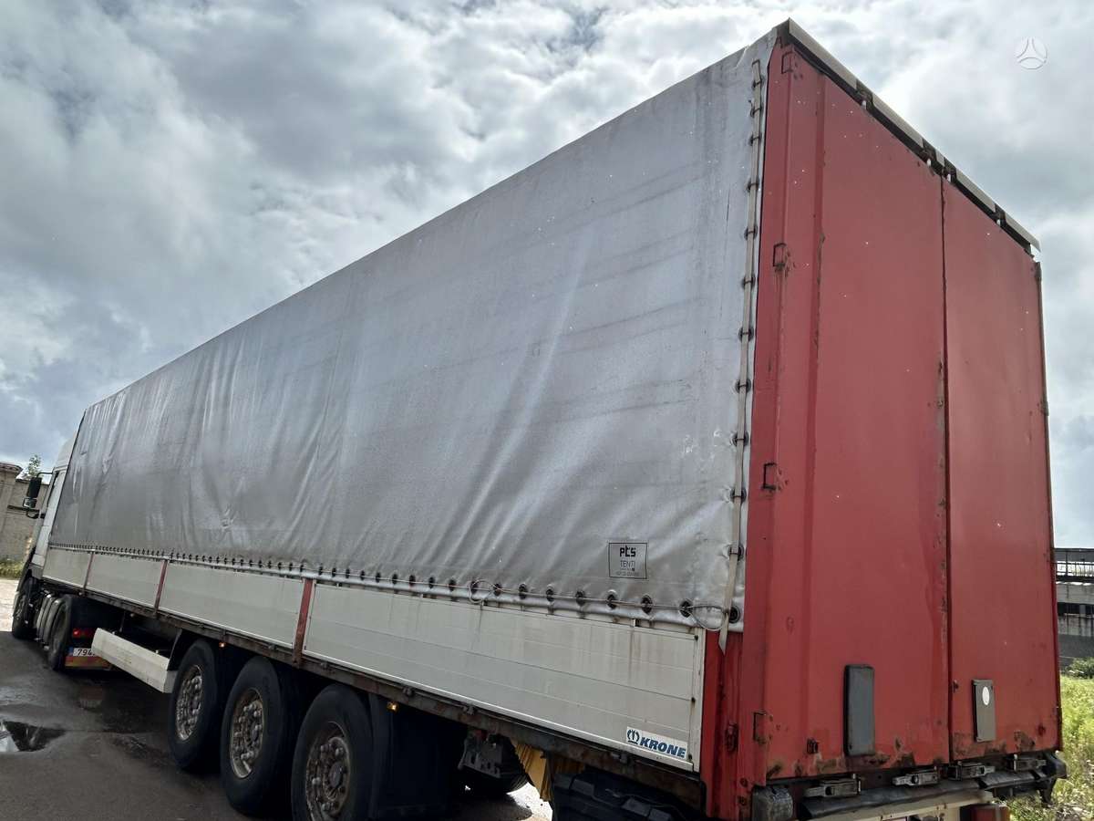 Krone SD, dropside with tarpaulin
