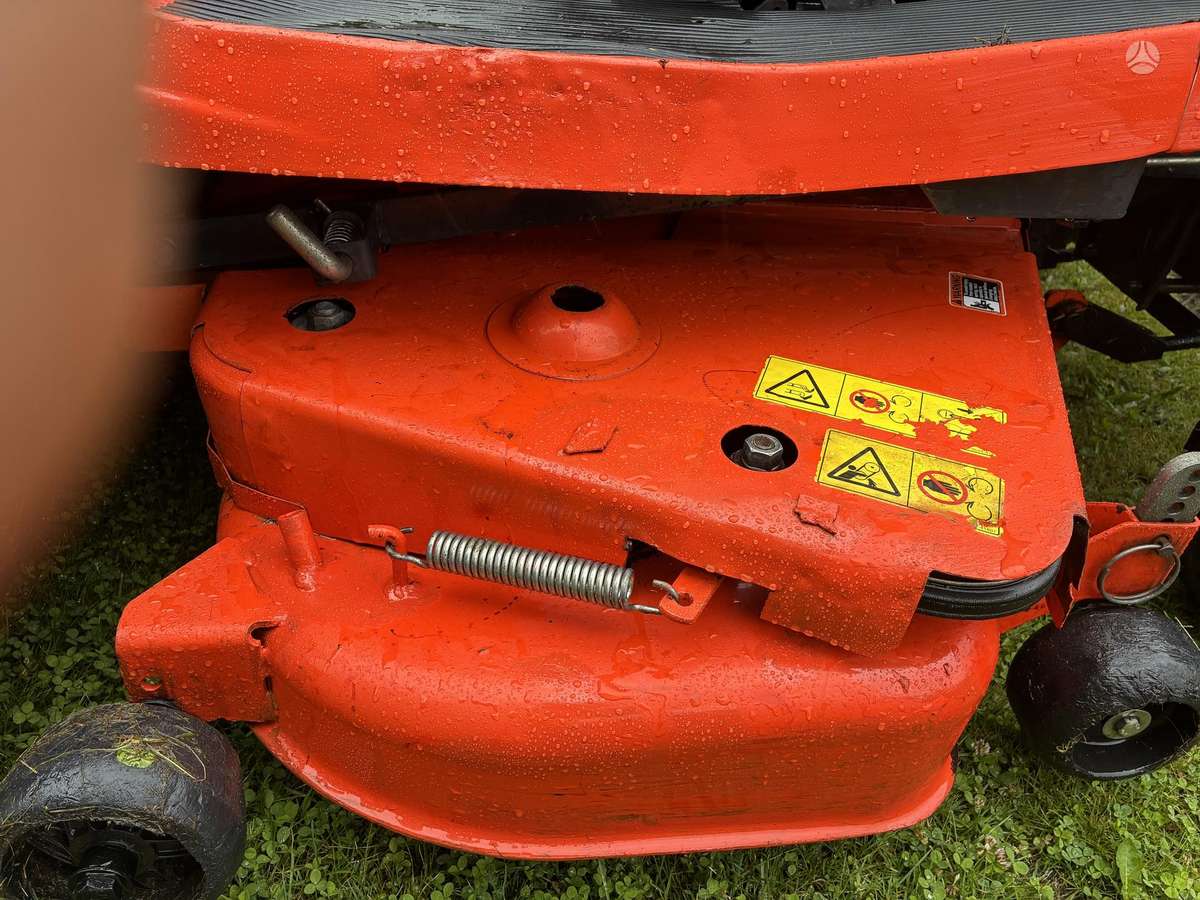 Kubota GR2120 (4x4), garden tractors