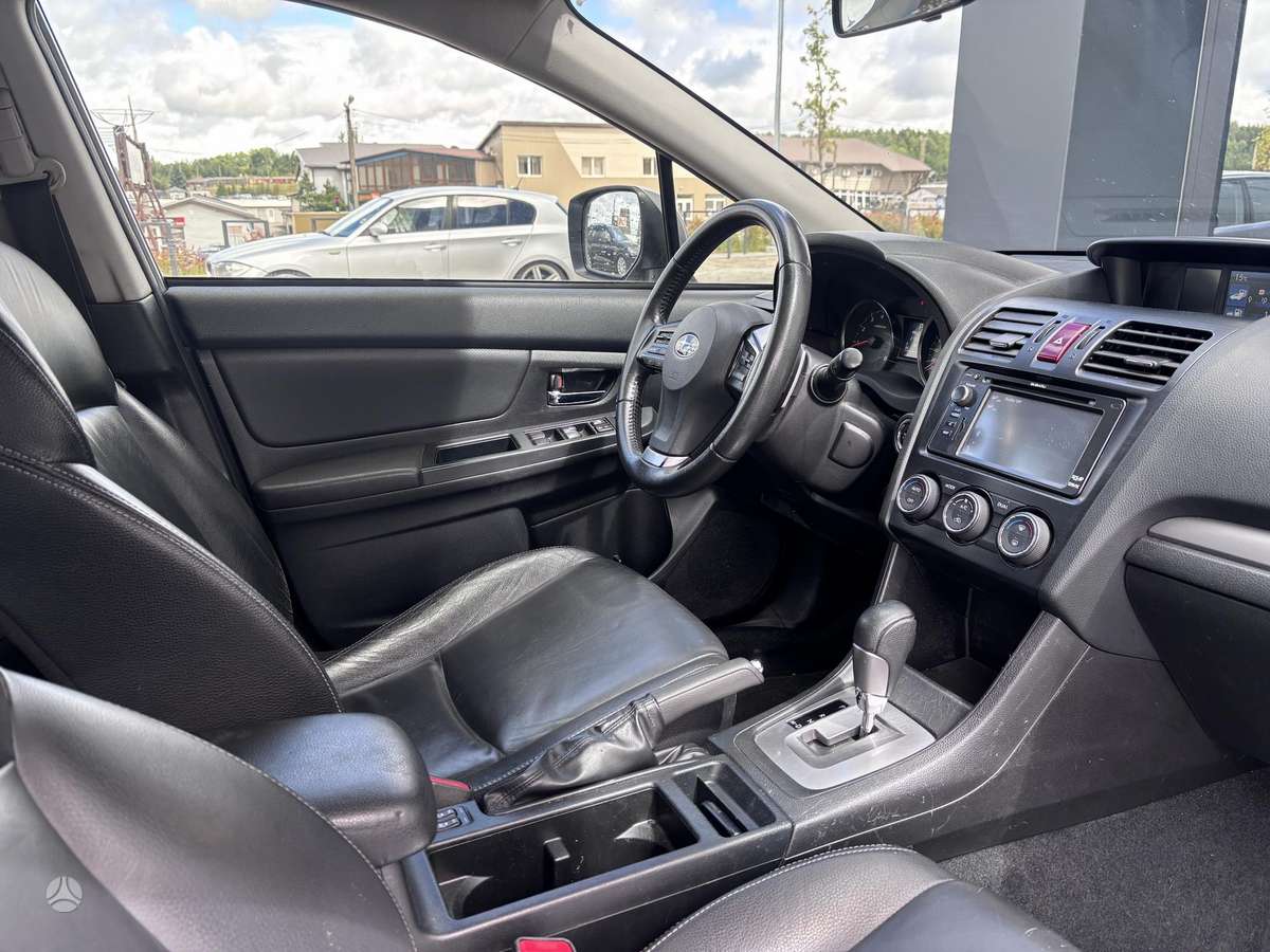 Subaru XV, 2.0 l., hatchback