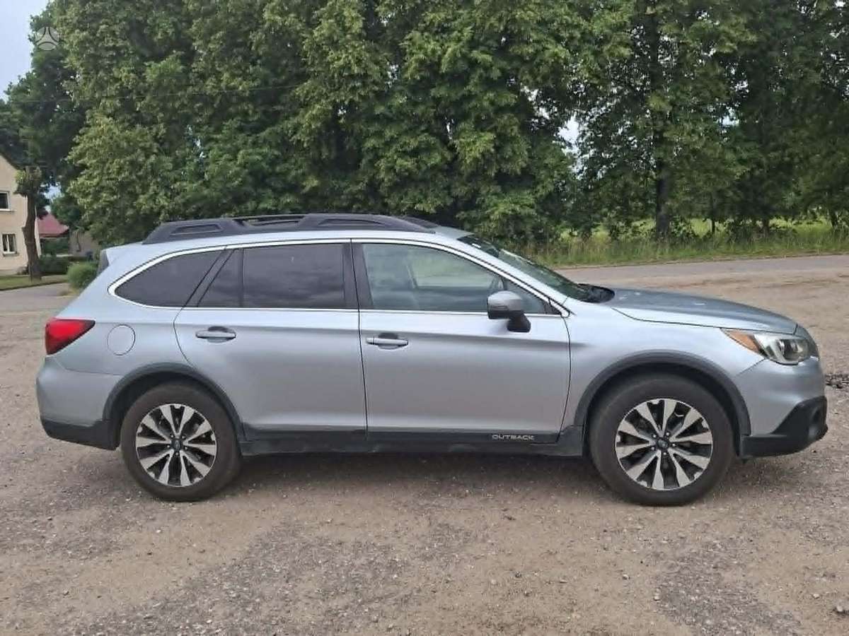 Subaru Outback - 1
