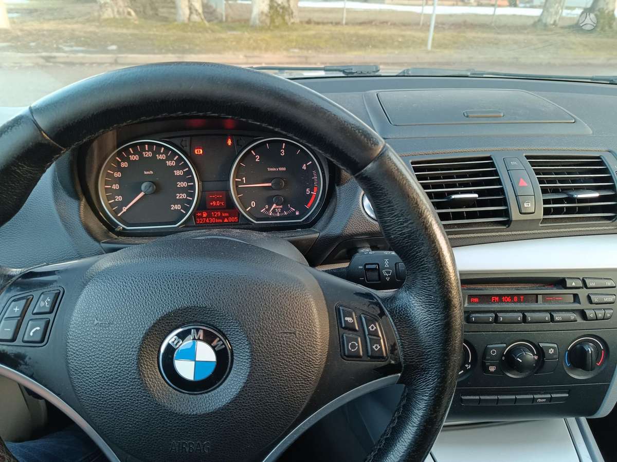 BMW 118, 2.0 l., Хэтчбек