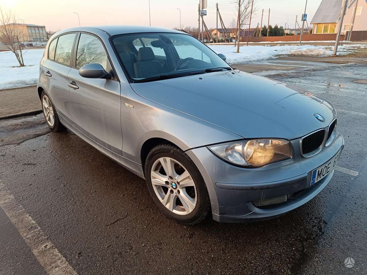 BMW 118, 2.0 l., Хэтчбек
