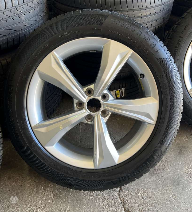Audi Q5 original wheels set, light alloy, R19