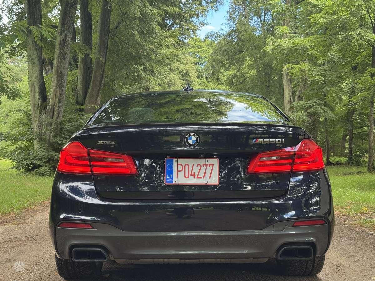 BMW M550, 4.4 l., Седан