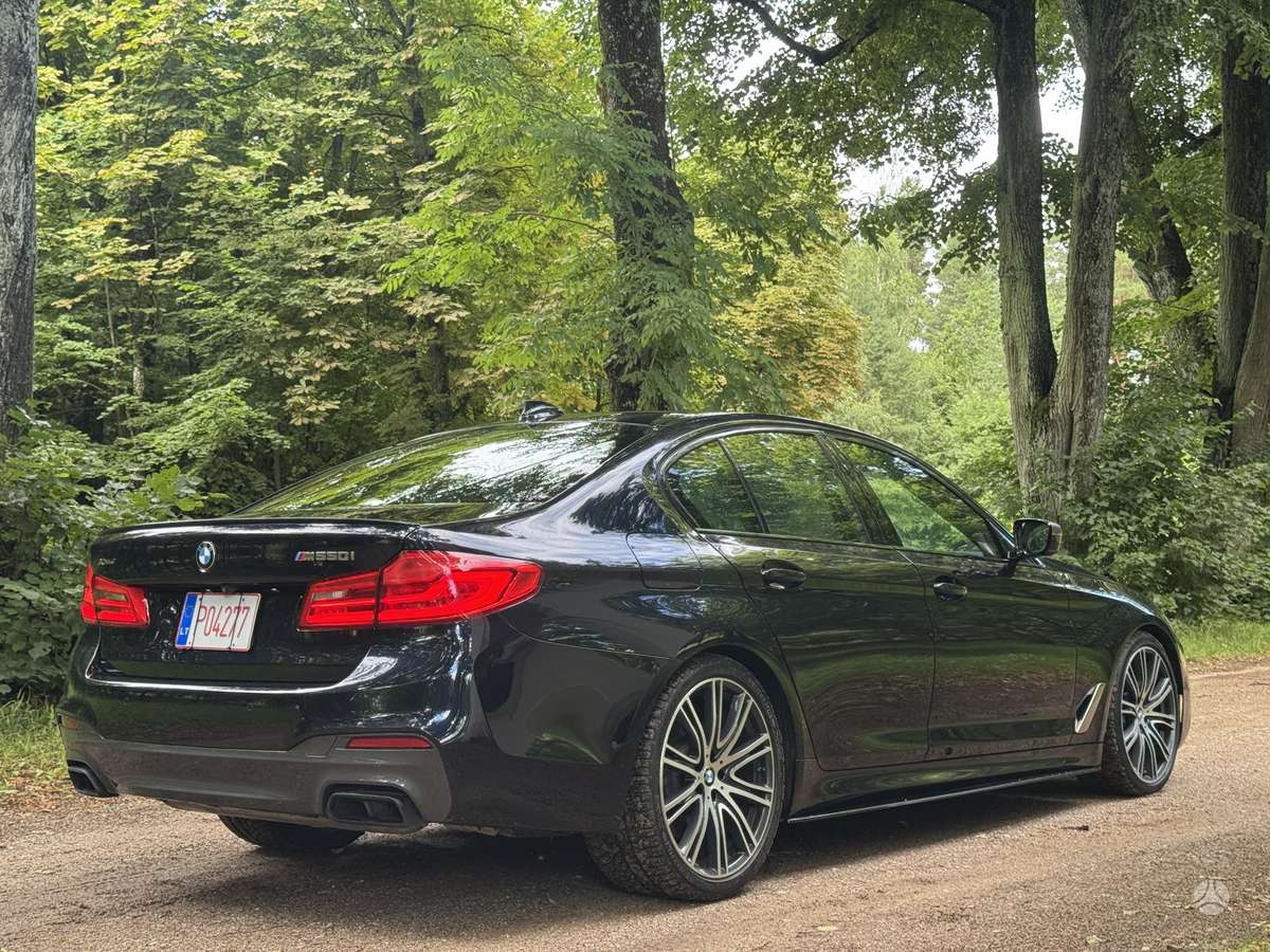 BMW M550, 4.4 l., Седан