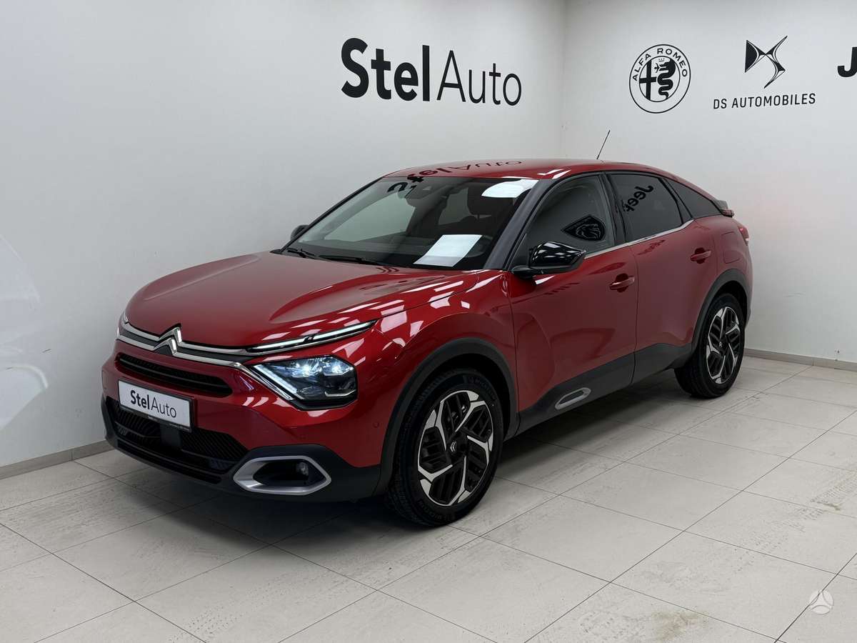 Citroen C4, 1.2 l., Хэтчбек