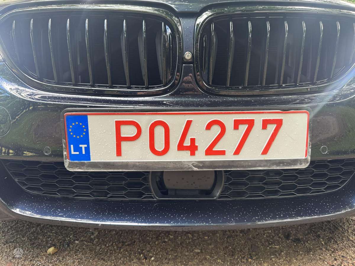 BMW M550, 4.4 l., Седан