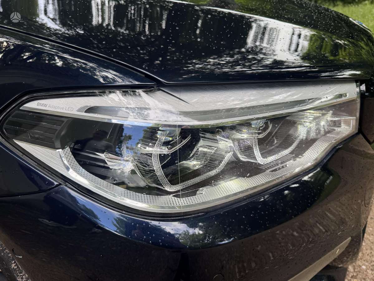 BMW M550, 4.4 l., Седан