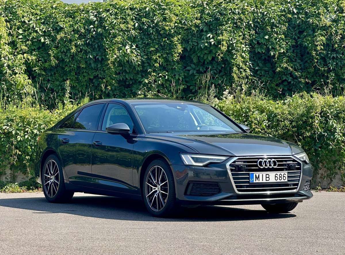 Audi A6, 2.0 l., Седан