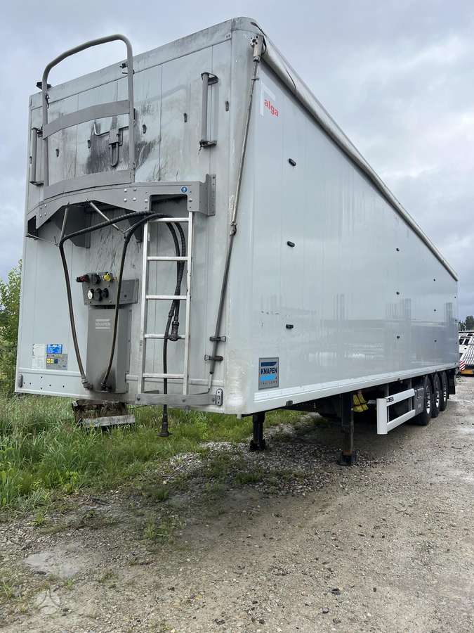 Knapen, with moving floor
