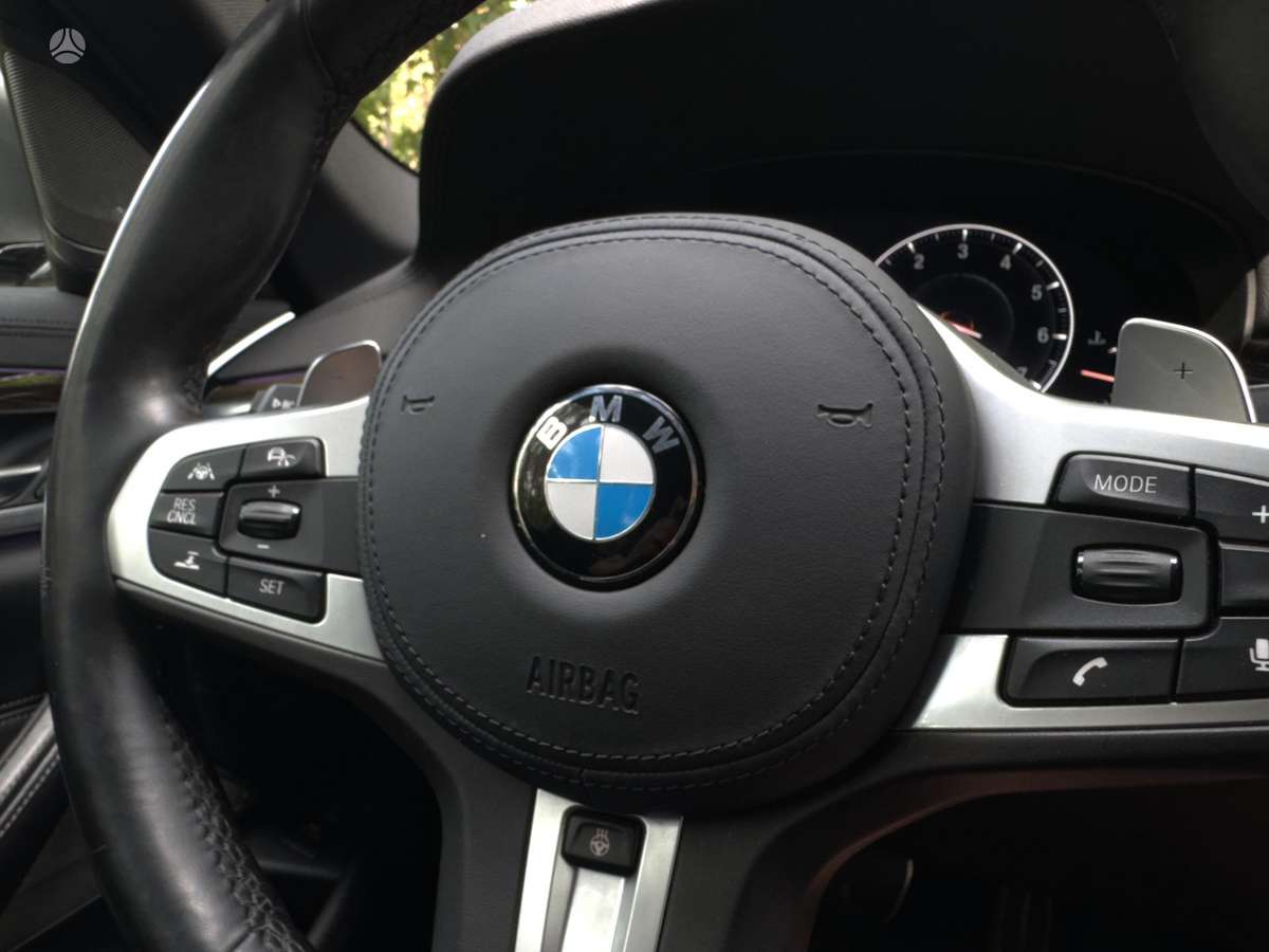 BMW M550, 4.4 l., Седан