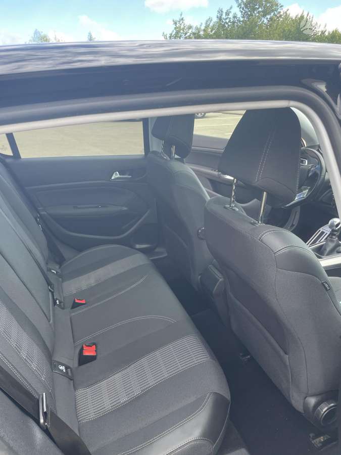 Peugeot 308 - 7