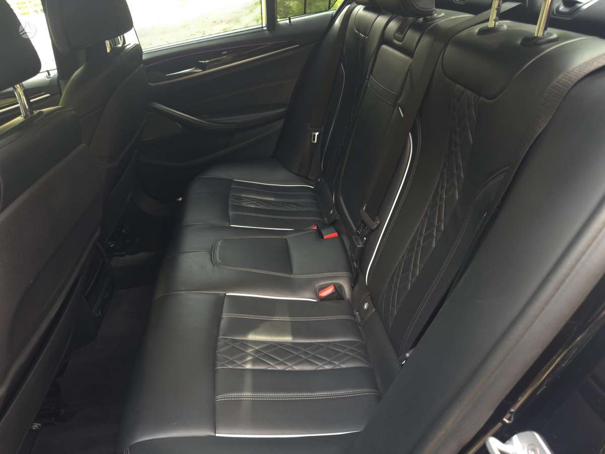 BMW M550, 4.4 l., Седан