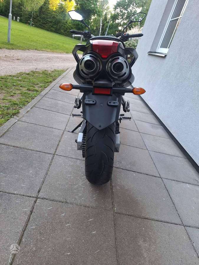Yamaha FZ 600cc, street / classic