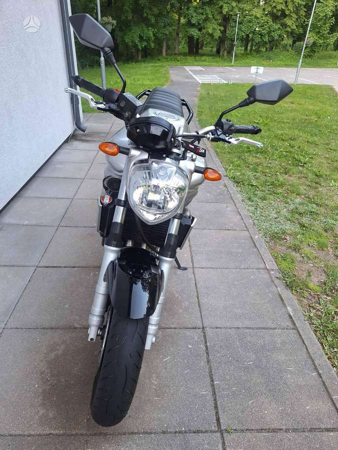Yamaha FZ 600cc, street / classic