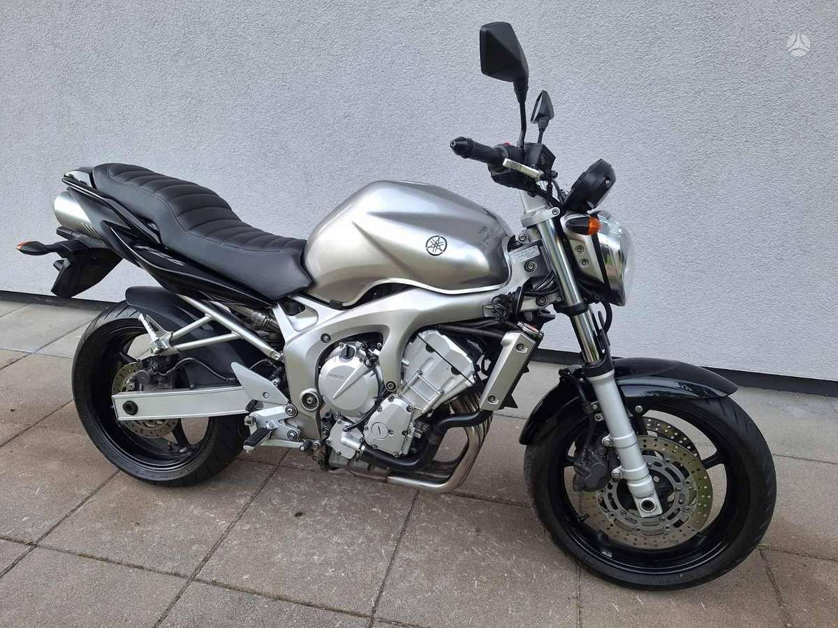 Yamaha FZ 600cc, street / classic