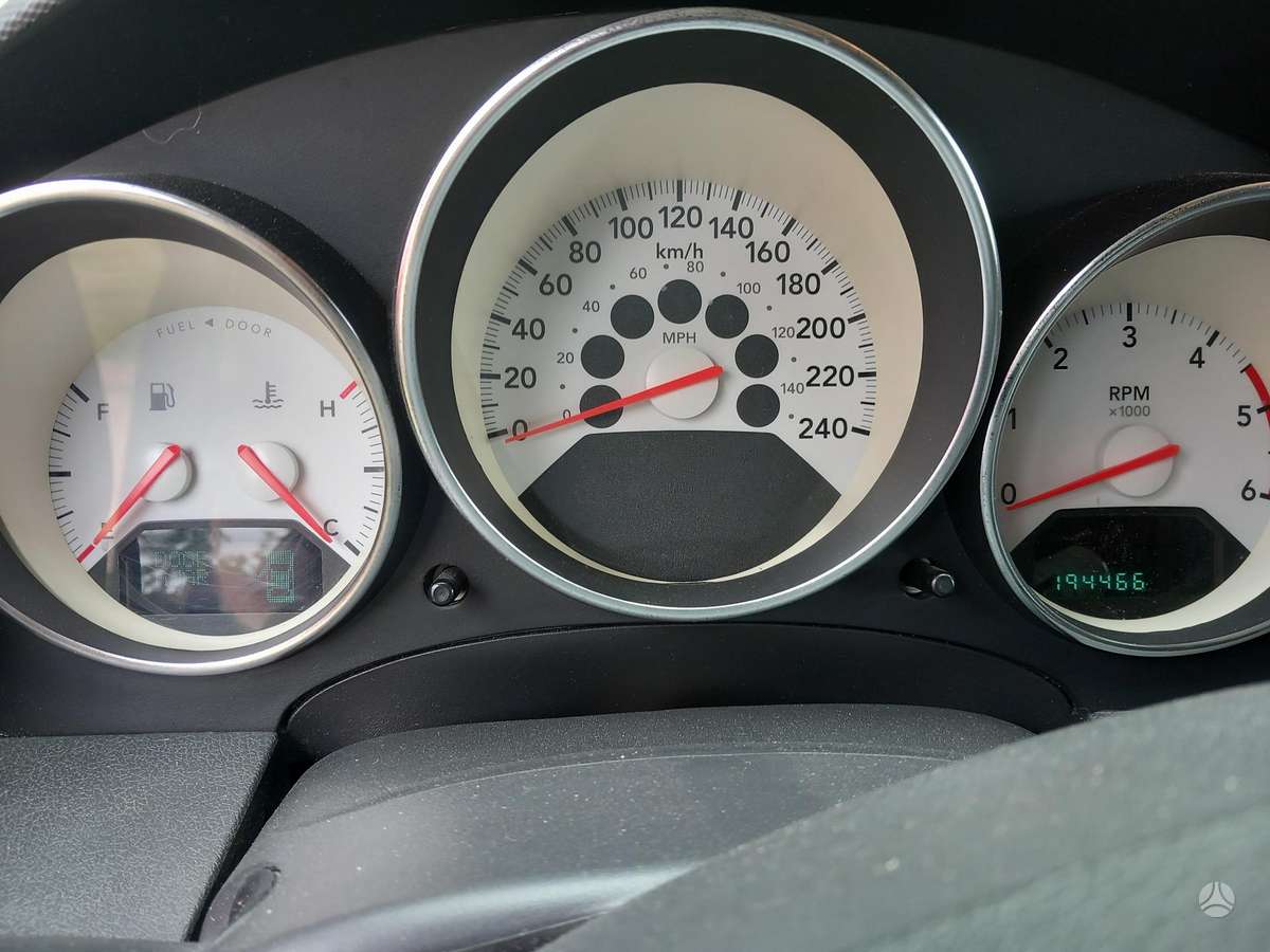 Dodge Caliber, 2.0 l., Хэтчбек