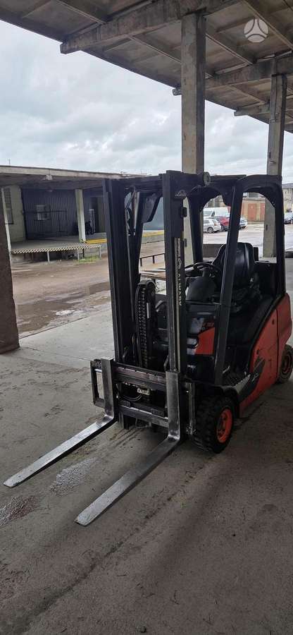 Linde H18T, šakiniai krautuvai