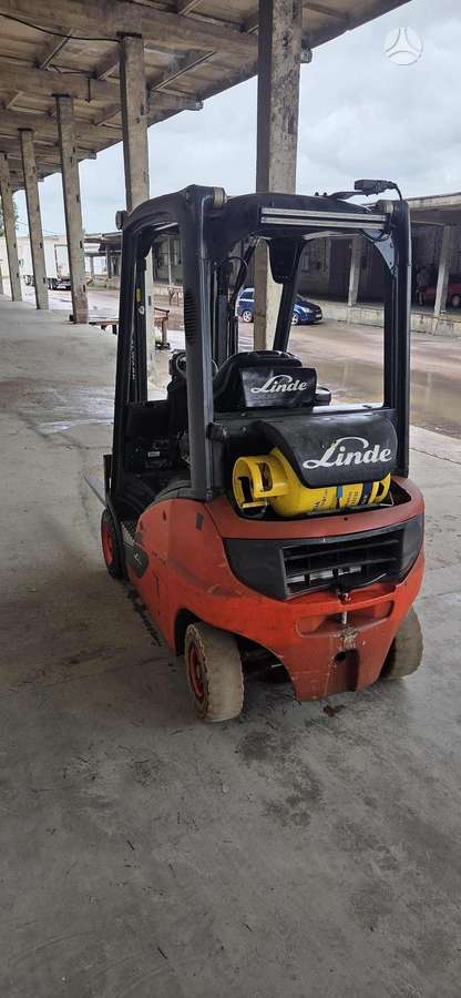 Linde H18T, šakiniai krautuvai