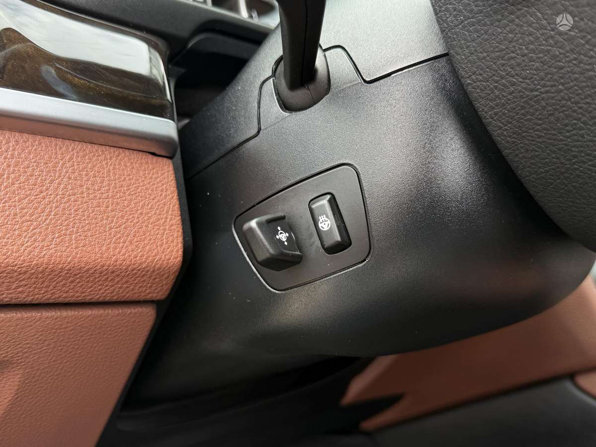 BMW 528, 3.0 l., Седан