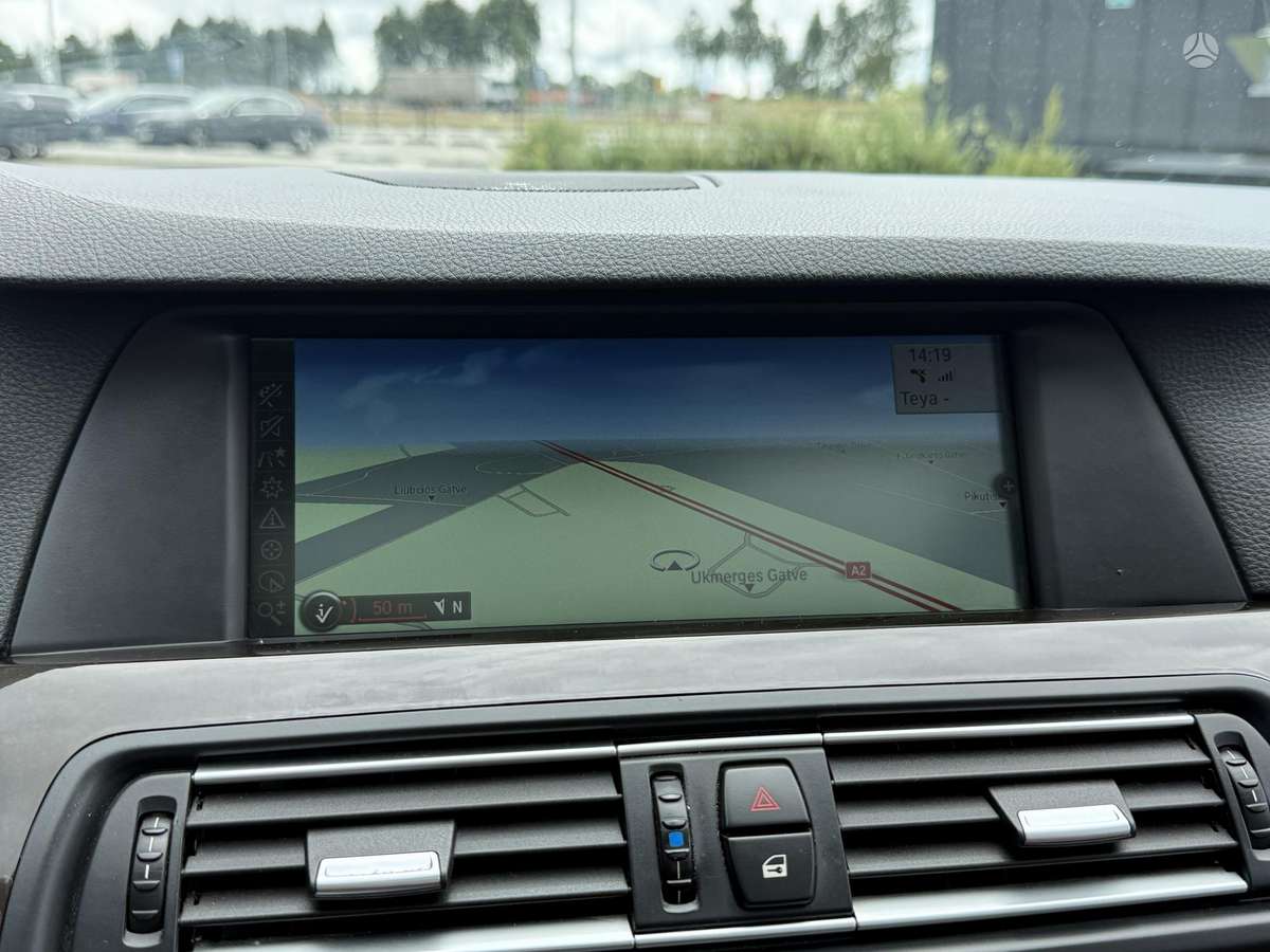 BMW 528, 3.0 l., Седан
