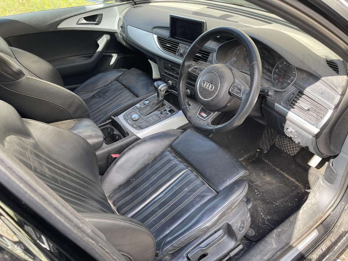 Audi A6 dalimis