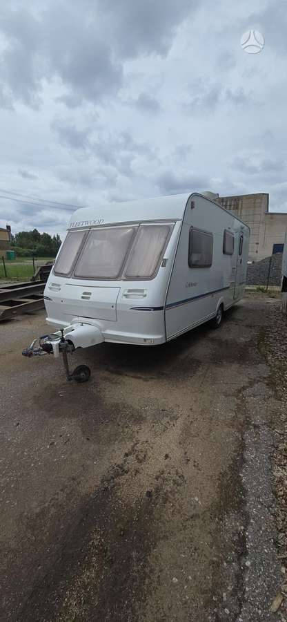 Fleetwood COLCHESTER 500-EB, кемперы