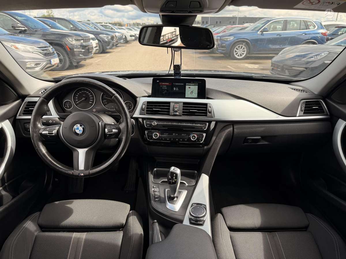 BMW 320, 2.0 l., wagon