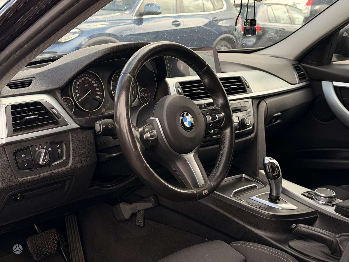 BMW 320, 2.0 l., wagon