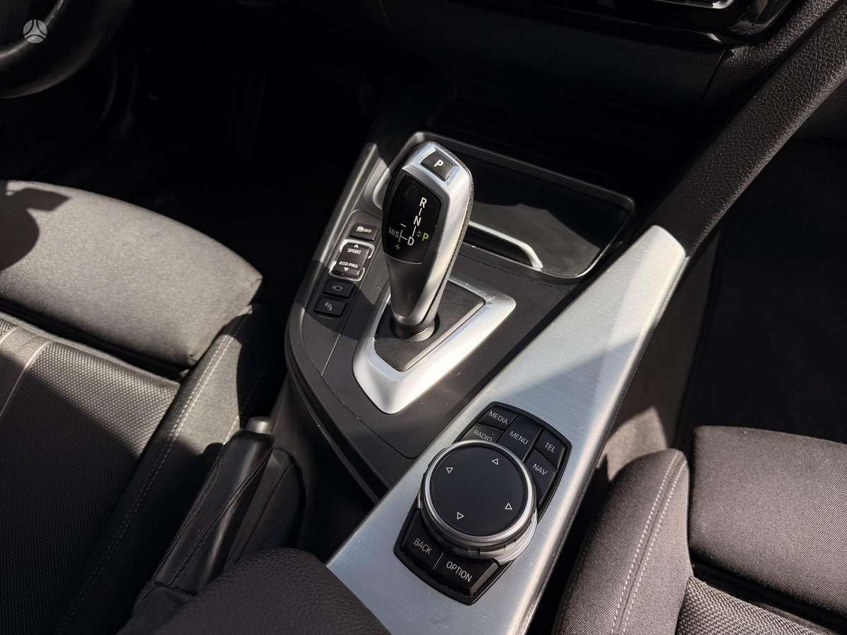 BMW 320, 2.0 l., universalas