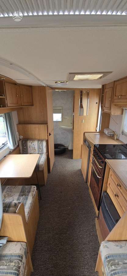Fleetwood COLCHESTER 500-EB, кемперы