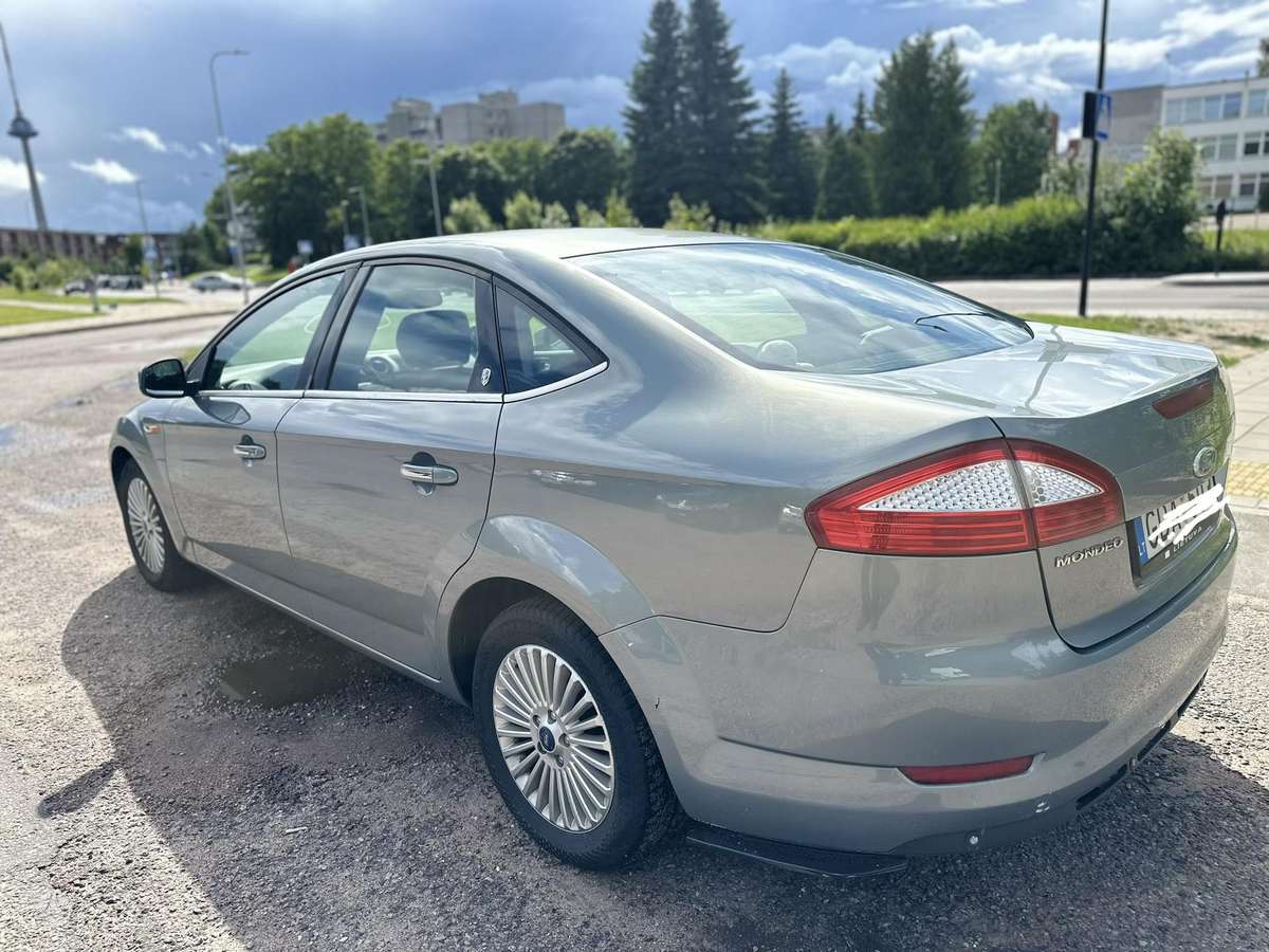 Ford Mondeo, 2.3 l., Седан