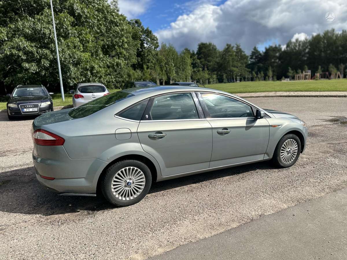 Ford Mondeo, 2.3 l., Седан