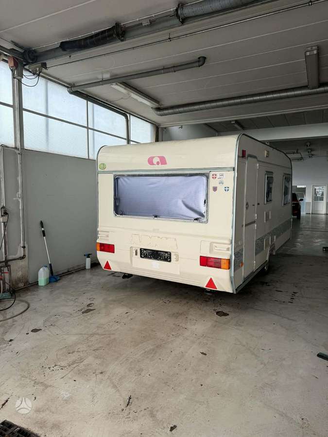 Knaus ADRIA 430, kemperis