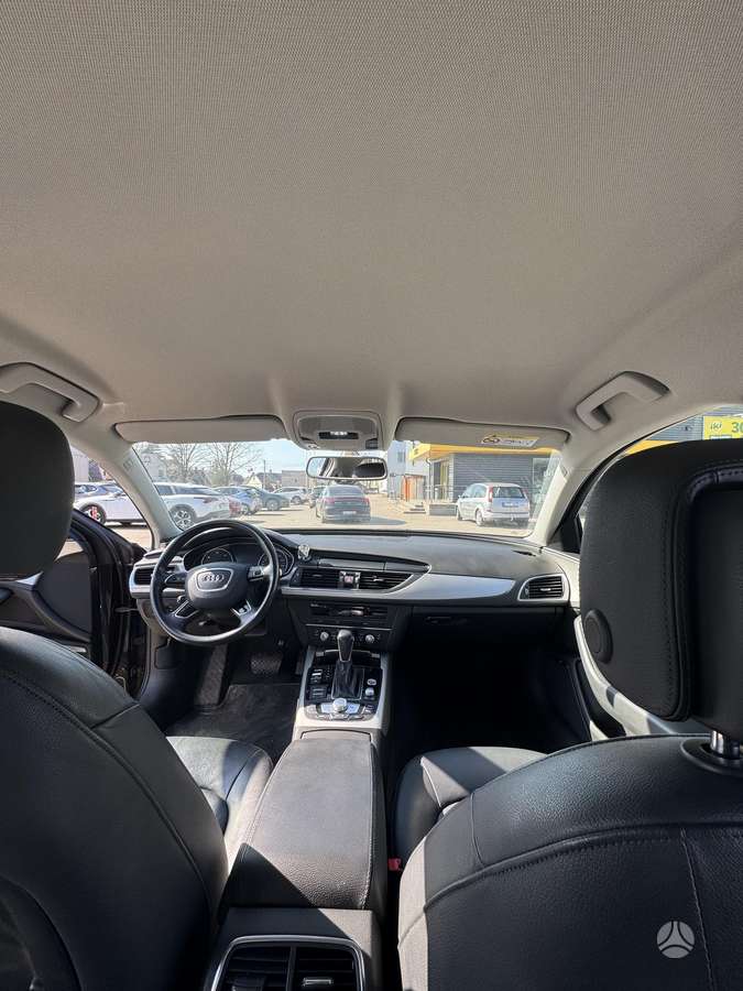 Audi A6, 2.0 l., Седан