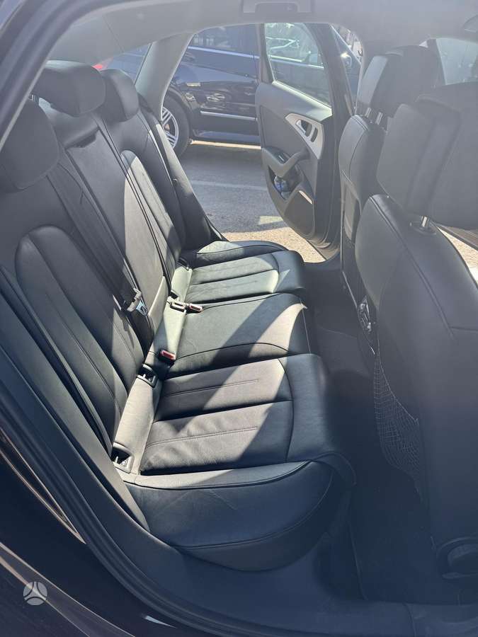 Audi A6, 2.0 l., Седан