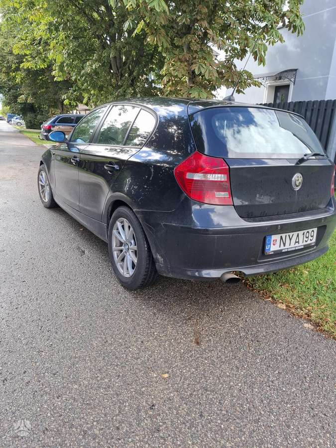 BMW 118, 2.0 l., Хэтчбек
